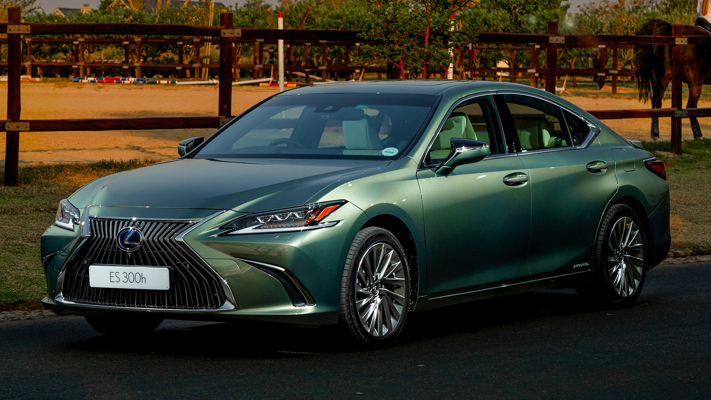 Lexus Es Hybrid Za Hd Art Keychain