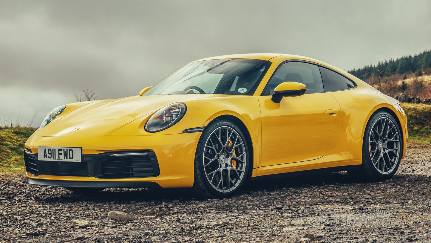 Porsche Carrera S Uk Hd Art Keychain