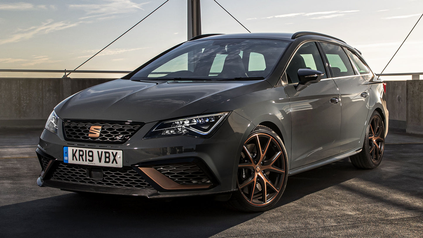 Seat Leon St Cupra R Uk Hd Art Keychain