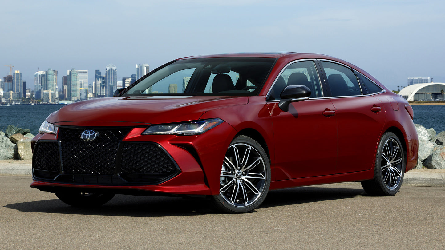 Toyota Avalon Sport Styling Hd Art Keychain