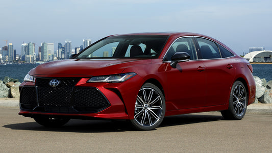 Toyota Avalon Sport Styling Hd Art Keychain