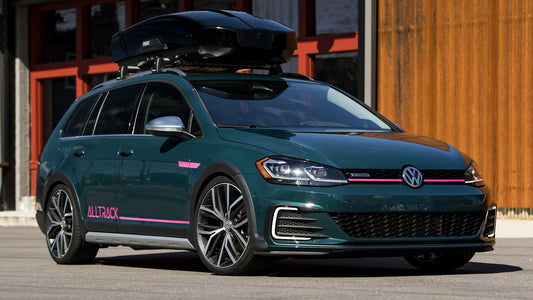 Volkswagen Golf Alltrack Combi Concept Hd Art Keychain