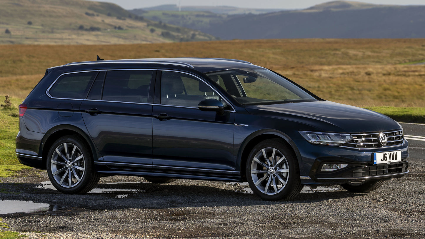 Volkswagen Passat Estate R Line Uk Hd Art Print Poster