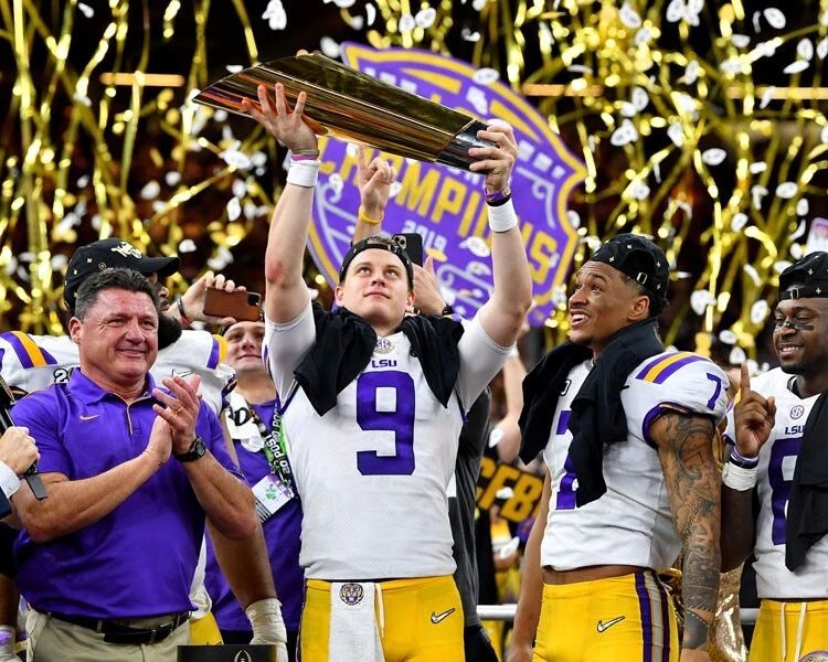 2019 Lsu Tigers Glossy Magnet National Champions With Joe Burrow Print