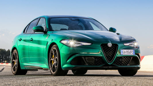 Alfa Romeo Giulia Quadrifoglio Hd Art Keychain