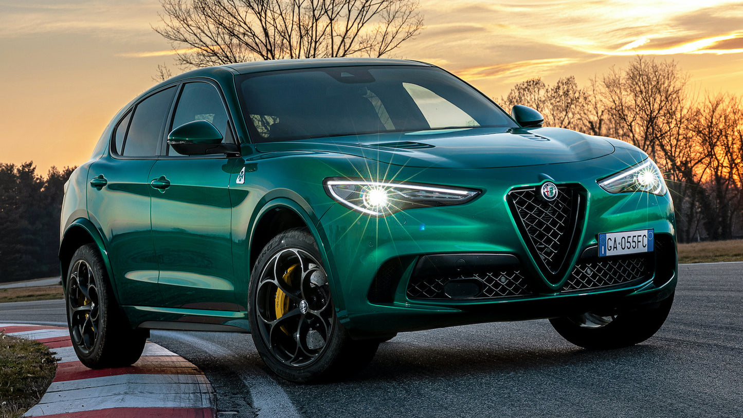 Alfa Romeo Stelvio Quadrifoglio Hd Art Keychain