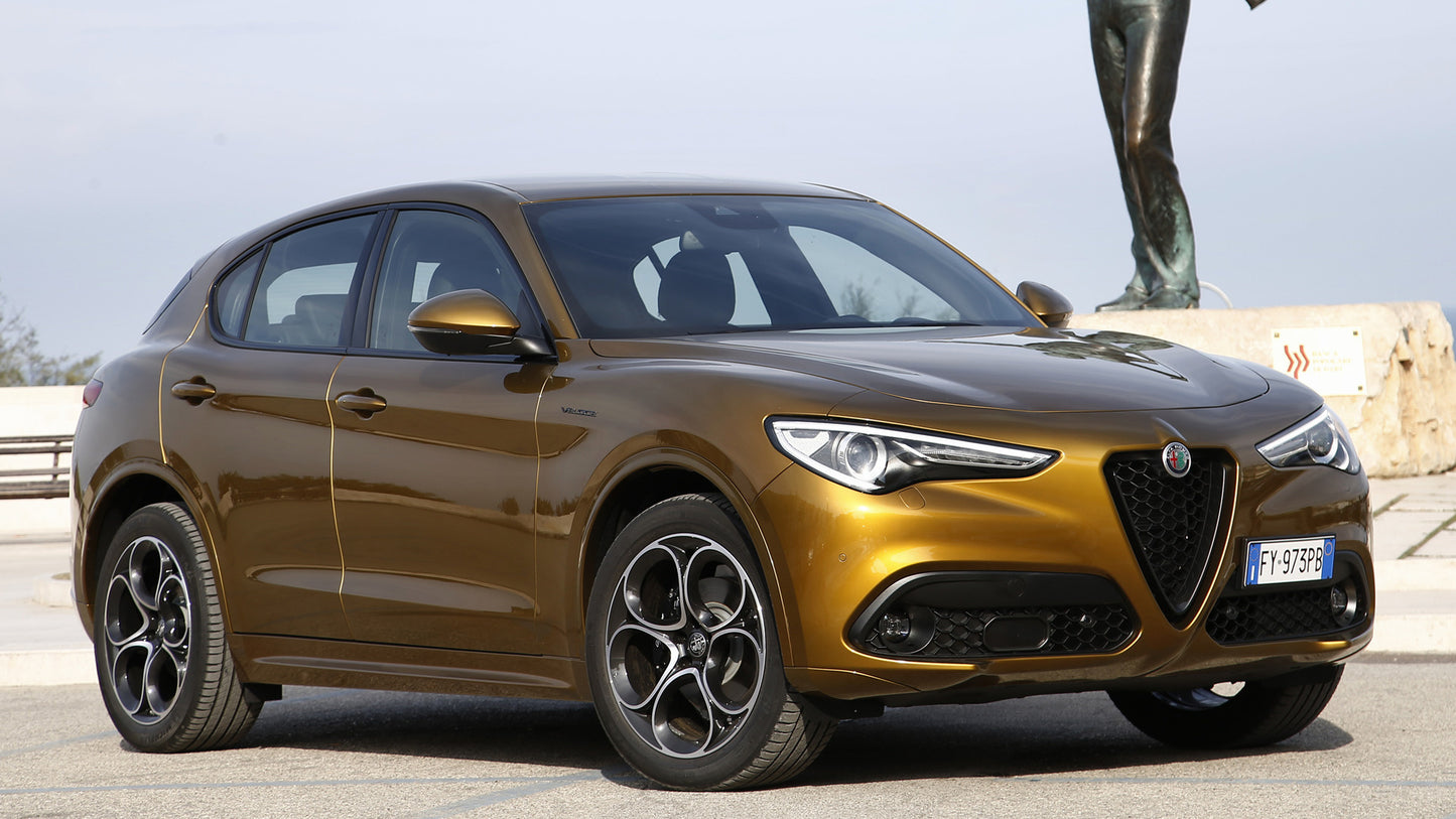Alfa Romeo Stelvio Veloce Hd Art Keychain