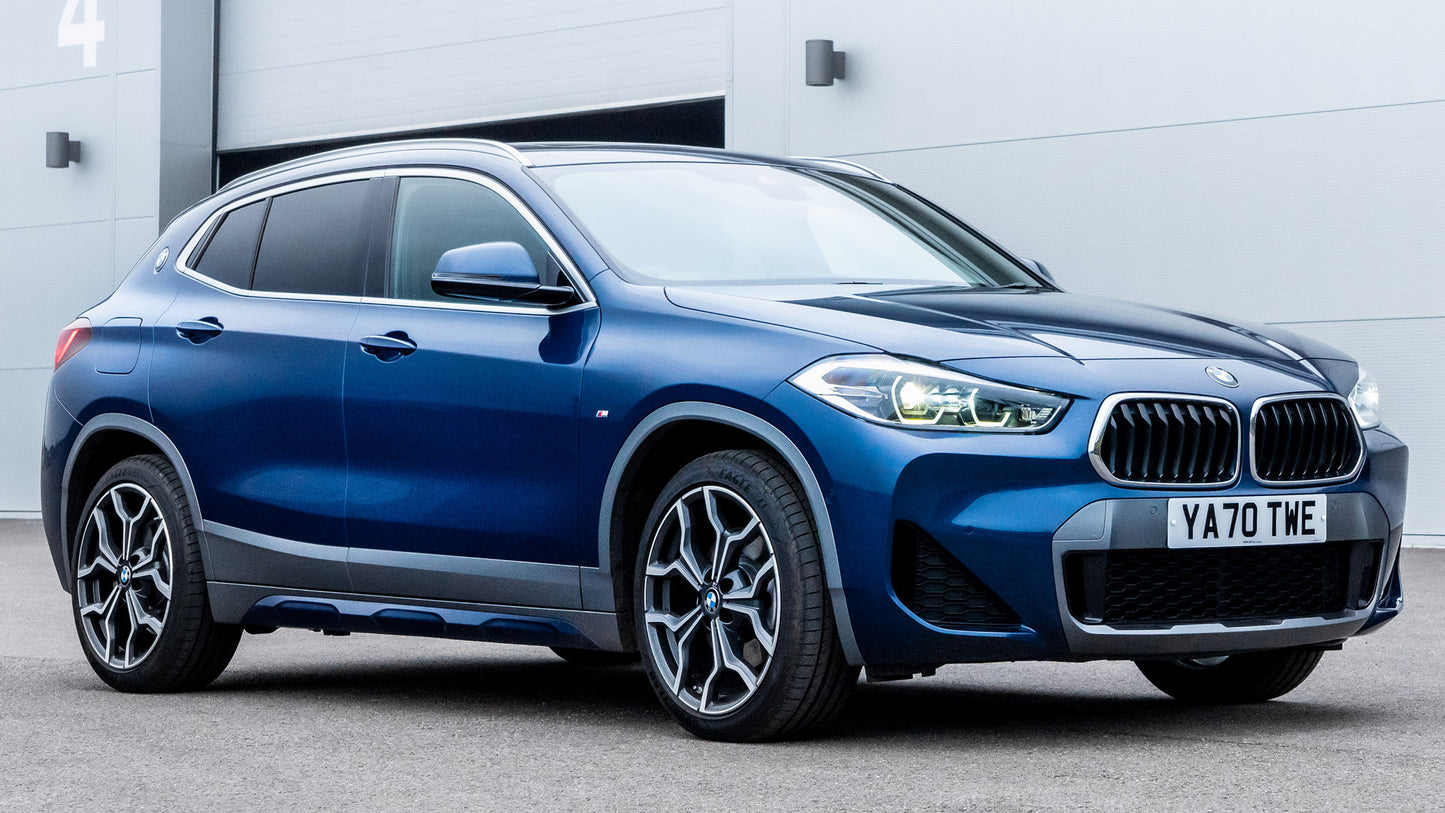 Bmw X2 Plug In Hybrid M Sport Uk Hd Art Keychain