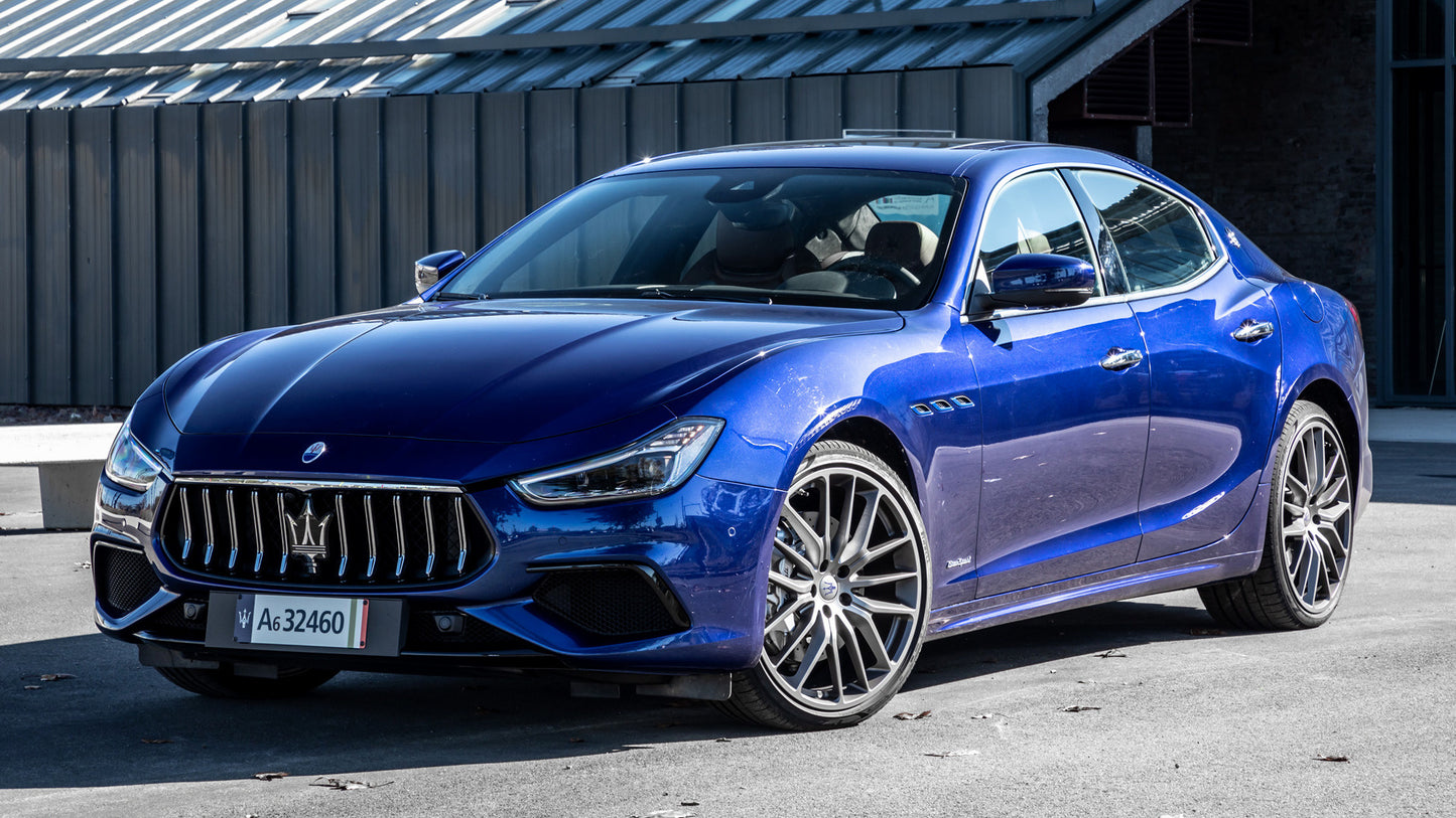 Maserati Ghibli Gransport Hybrid Hd Art Keychain