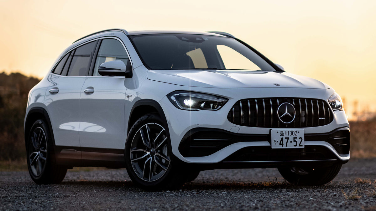 Mercedes Amg Gla Jp Hd Art Magnet