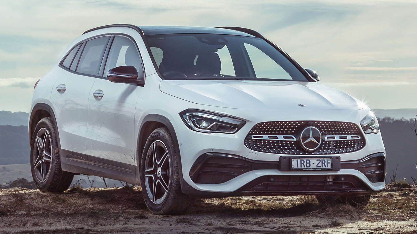 Mercedes Benz Gla Class Amg Line Au Hd Art Keychain