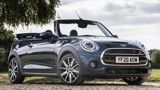 Mini Cooper S Convertible Sidewalk Uk Hd Art Keychain
