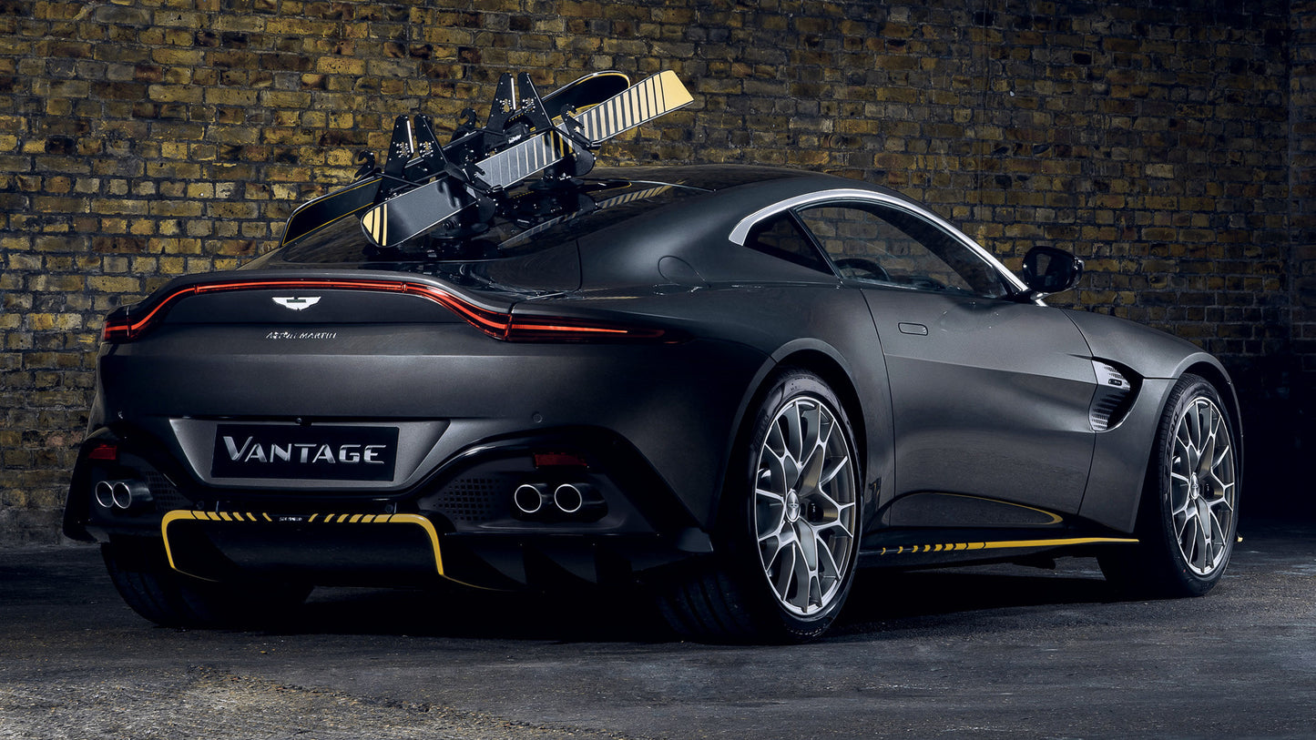 Q By Aston Martin Vantage Edition Uk Hd Art Keychain