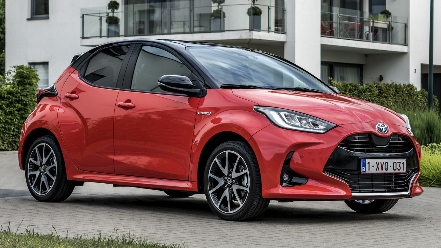 Toyota Yaris Hybrid Hd Art Keychain