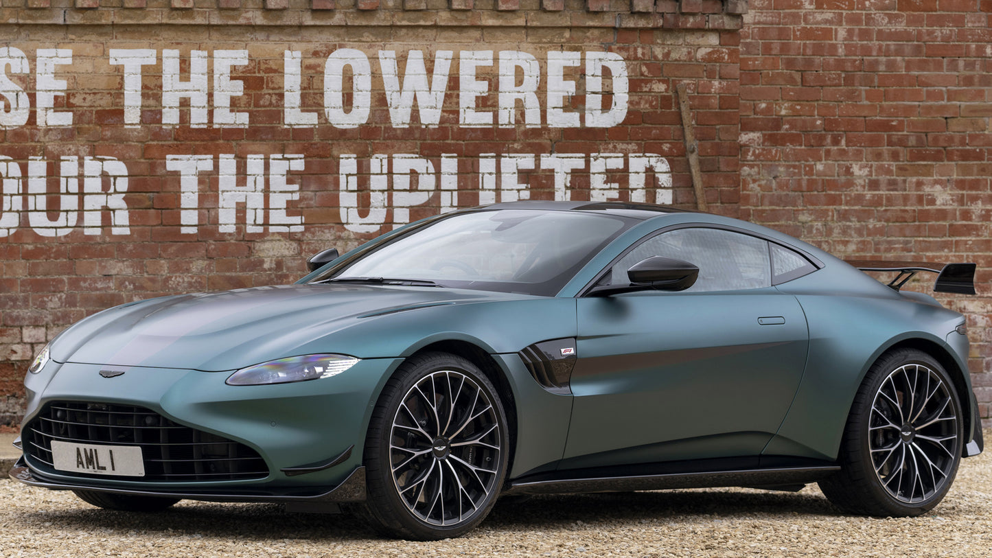Aston Martin Vantage F1 Edition Uk Hd Art Keychain