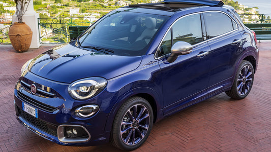 Fiat 500X Yachting Yacht Club Capri Hd Art Keychain