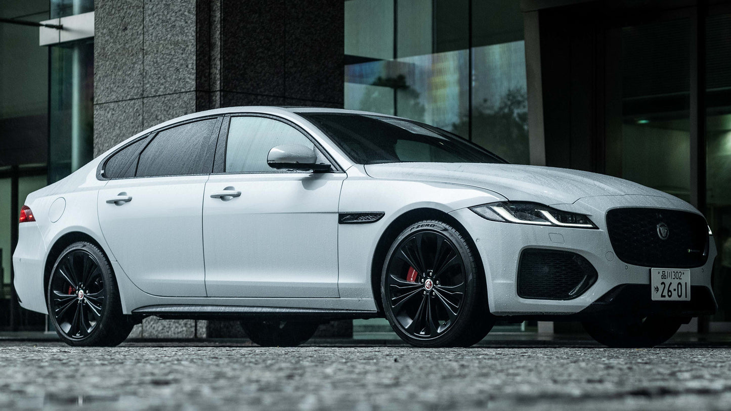 Jaguar Xf R Dynamic Black Pack Jp Hd Art Jigsaw Puzzle