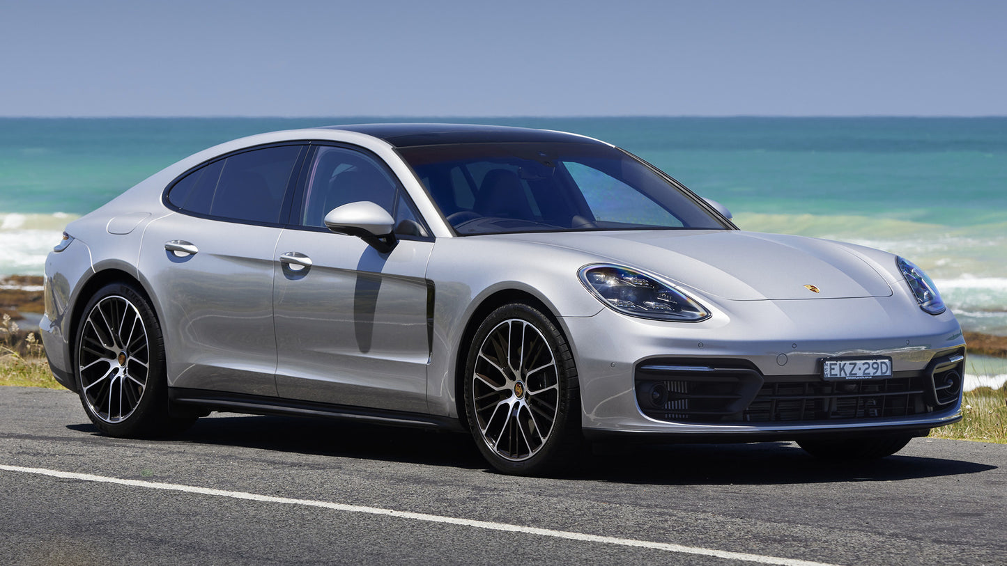 Porsche Panamera Au Hd Art Keychain