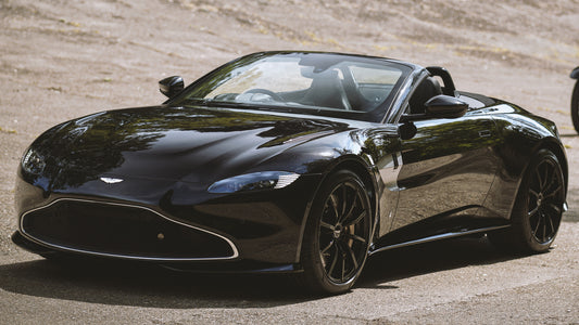 Q By Aston Martin Vantage Roadster A3 Uk Hd Art Keychain