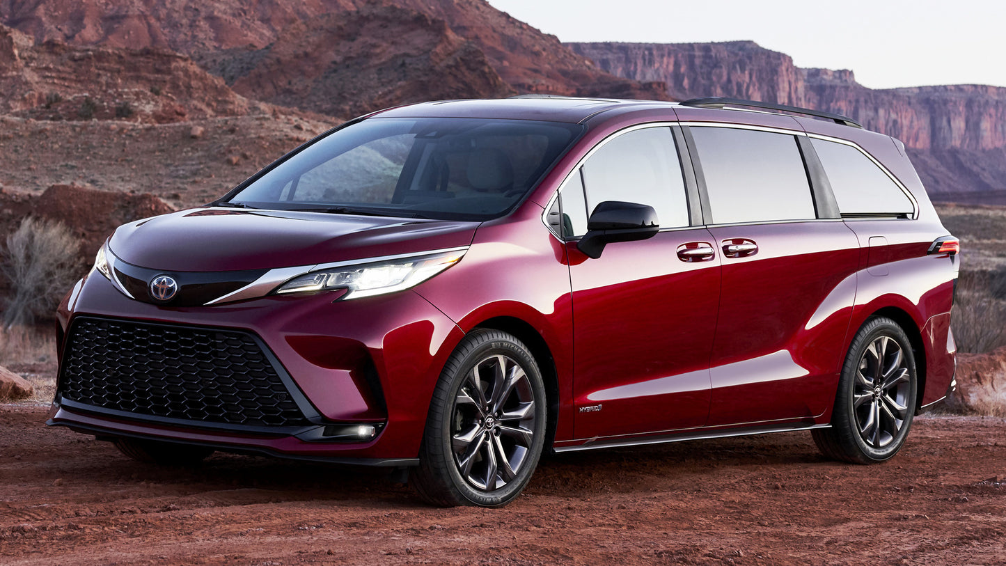 Toyota Sienna Hybrid Sport Styling Hd Art Keychain