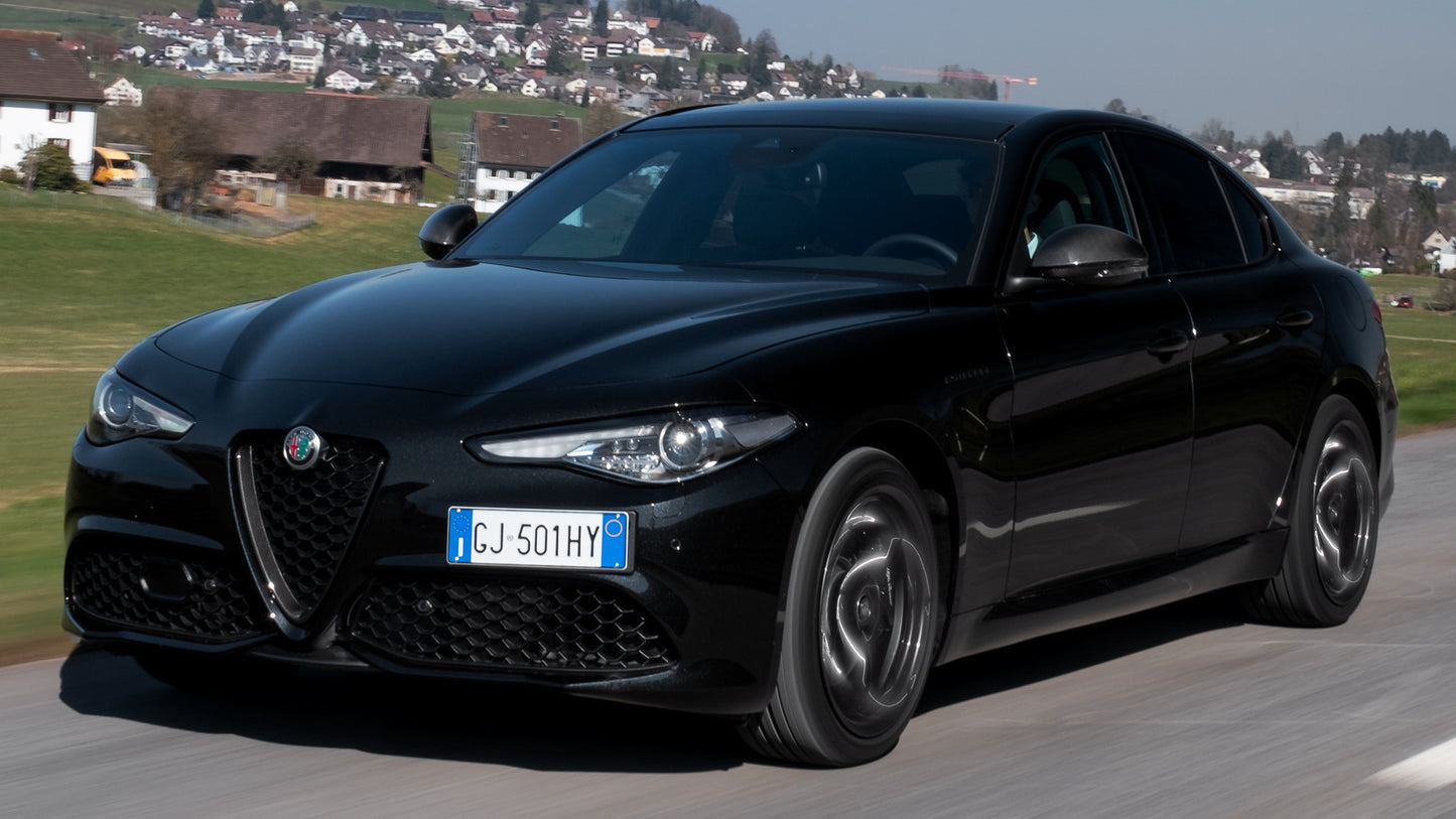 Alfa Romeo Giulia Estrema Hd Art Jigsaw Puzzle