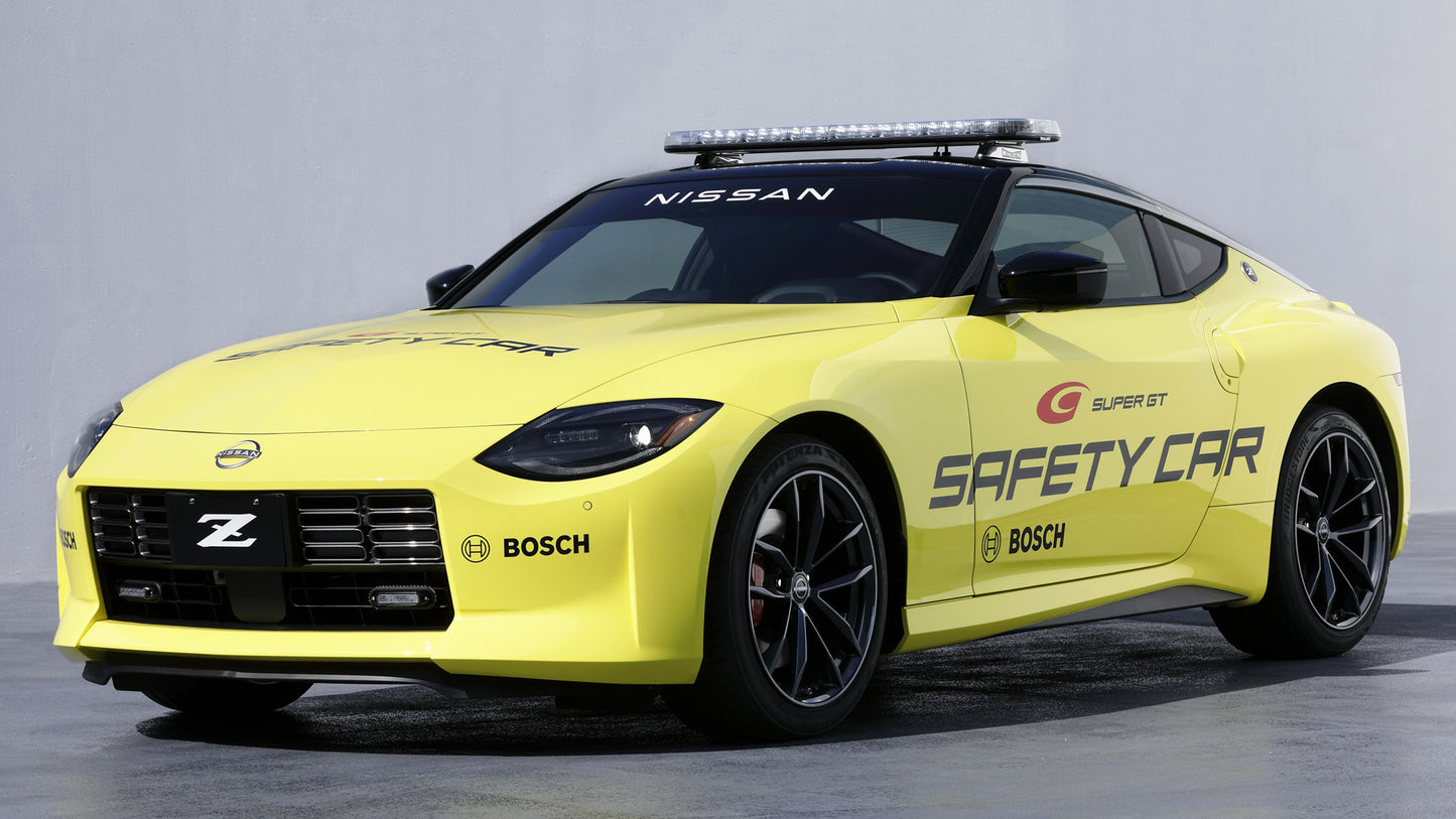 Nissan Z Super Gt Safety Car Hd Art Keychain