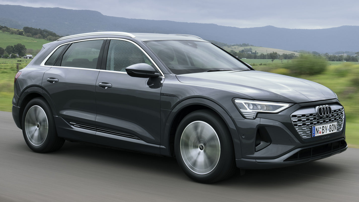 Audi Q8 E Tron Au Hd Art Keychain