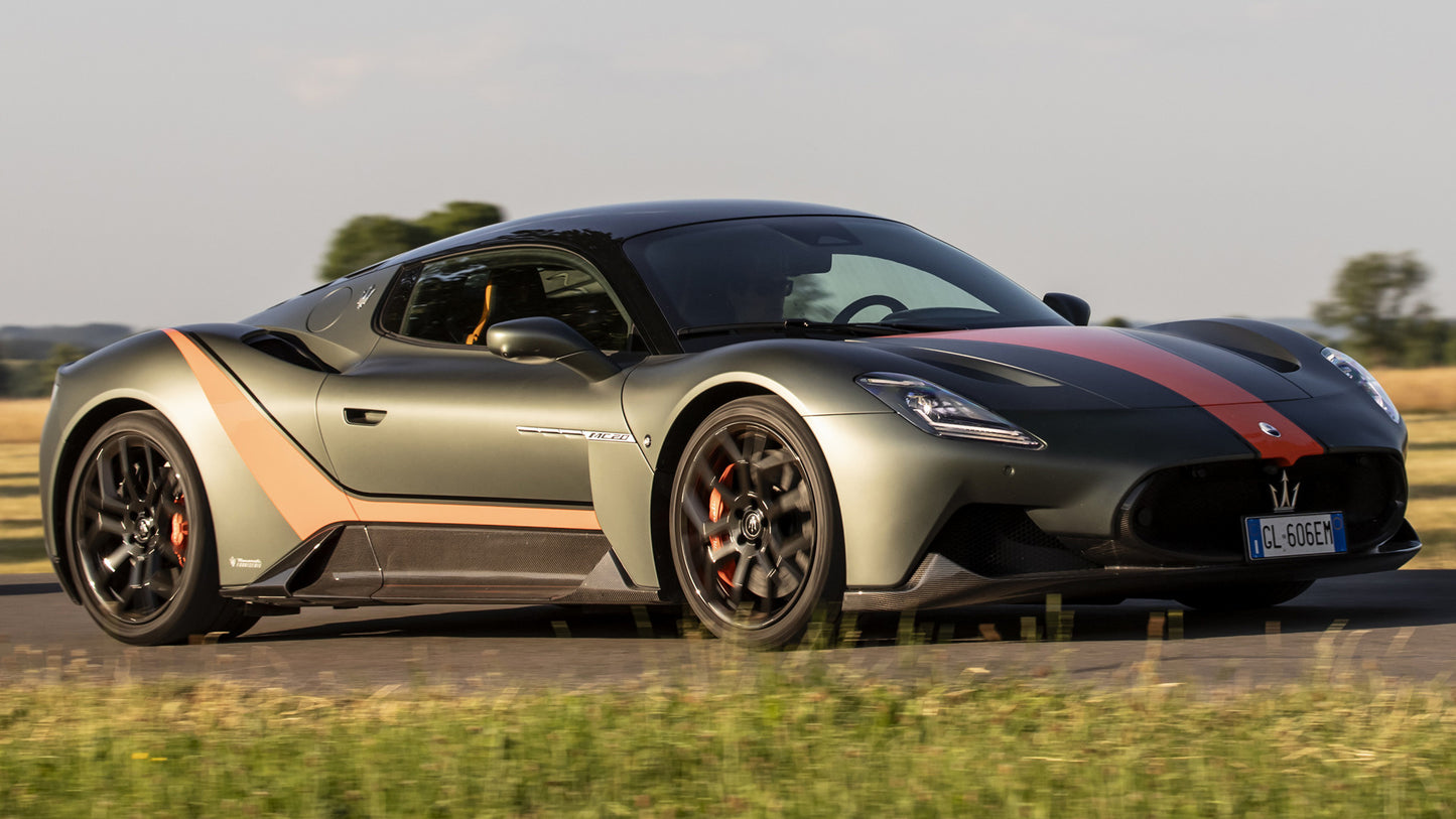 Maserati Mc20 Fuoriserie Hd Art Keychain