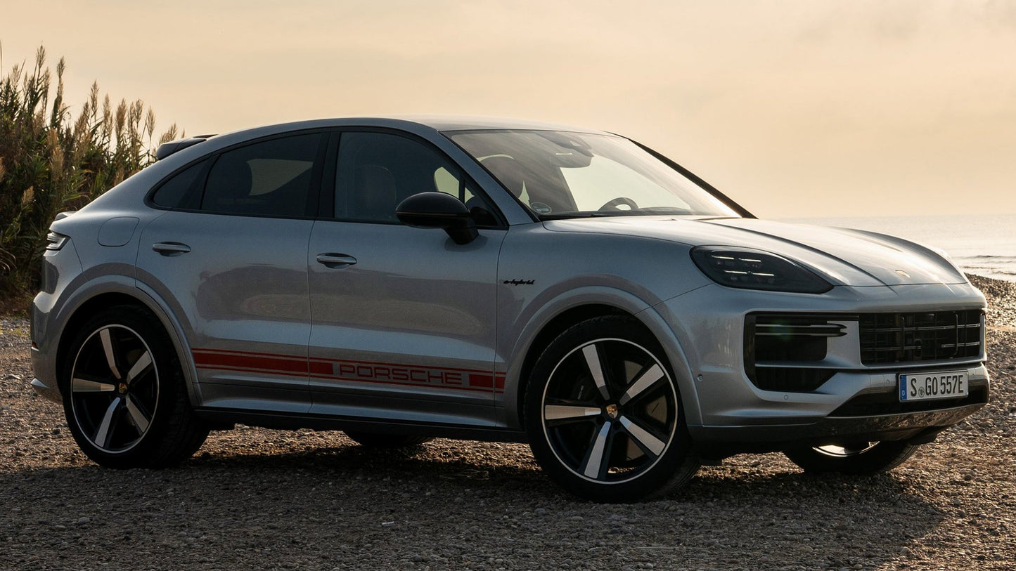 Porsche Cayenne Turbo Coupe E Hybrid Hd Art Keychain