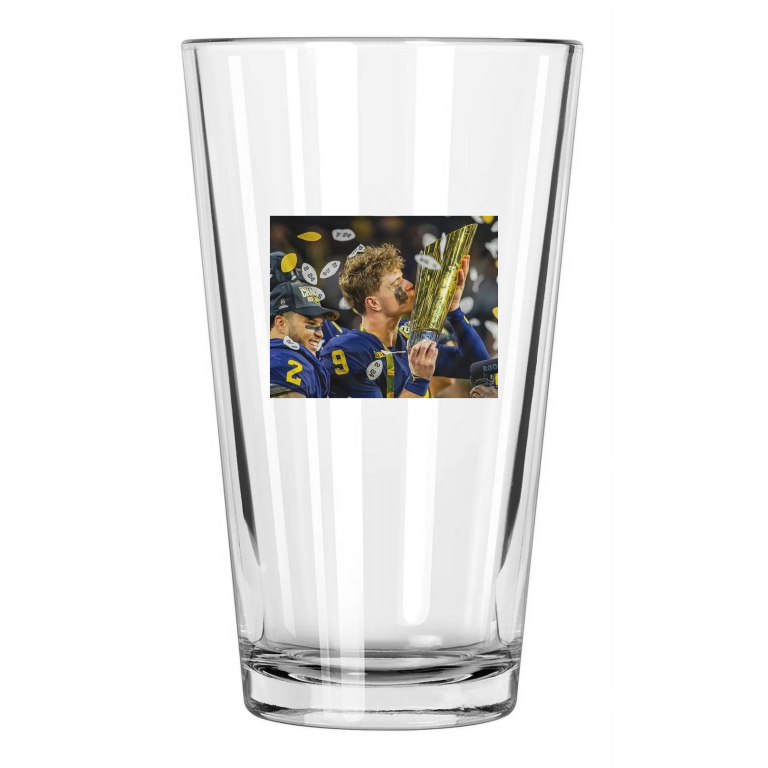 2023 Michigan Wolverines National Champions With Jj Mccarthy Pint Beer Glass