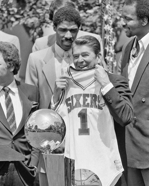 40Th President Ronald Reagan With Philadelphia 76Ers Glossy Magnet Champions