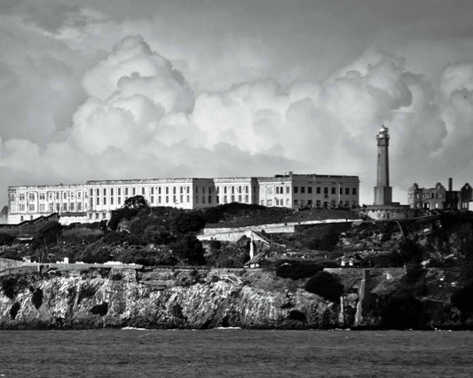 Alcatraz Prison Keychain Criminal Crime Picture Felons