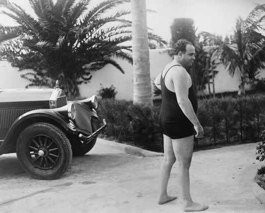 Al Capone Keychain Mafia Organized Crime Mobster Mob Picture In Bathing Suit
