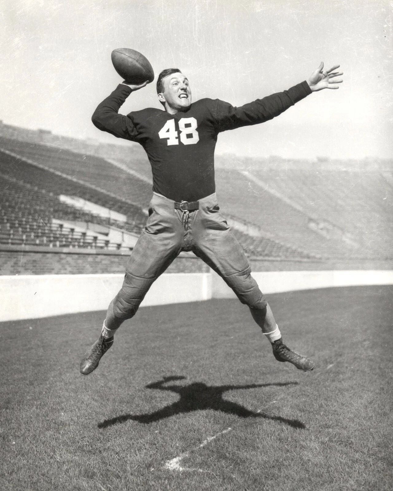Angelo Bertelli Magnet Picture Notre Dame Fighting Irish Ncaa Football