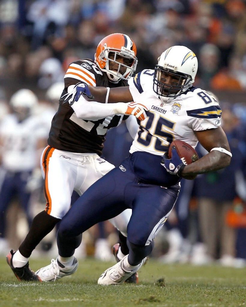 Antonio Gates Photo San Diego Chargers Football Picture Nfl Vs Browns