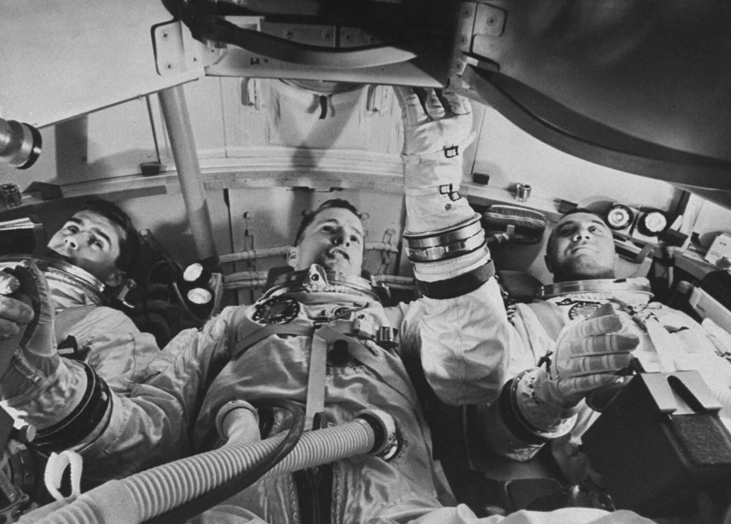 Apollo 1 Astronauts Mission Sim Grissom White Chaffee Nasa Magnet