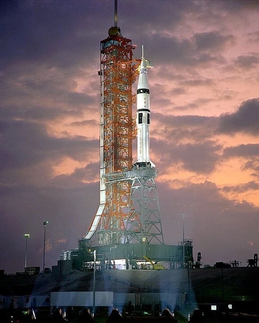Apollo Soyuz Saturn 1B On Pad Space Rocket Ship Test Magnet Magnet
