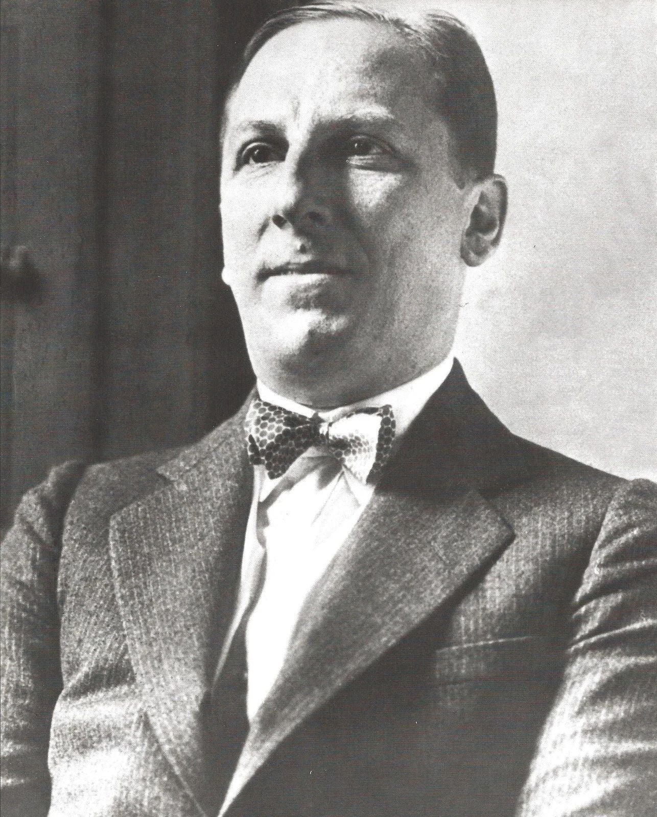 Arnold Rothstein Bow Tie Keychain Mafia Organized Crime Mobster Mob Picture