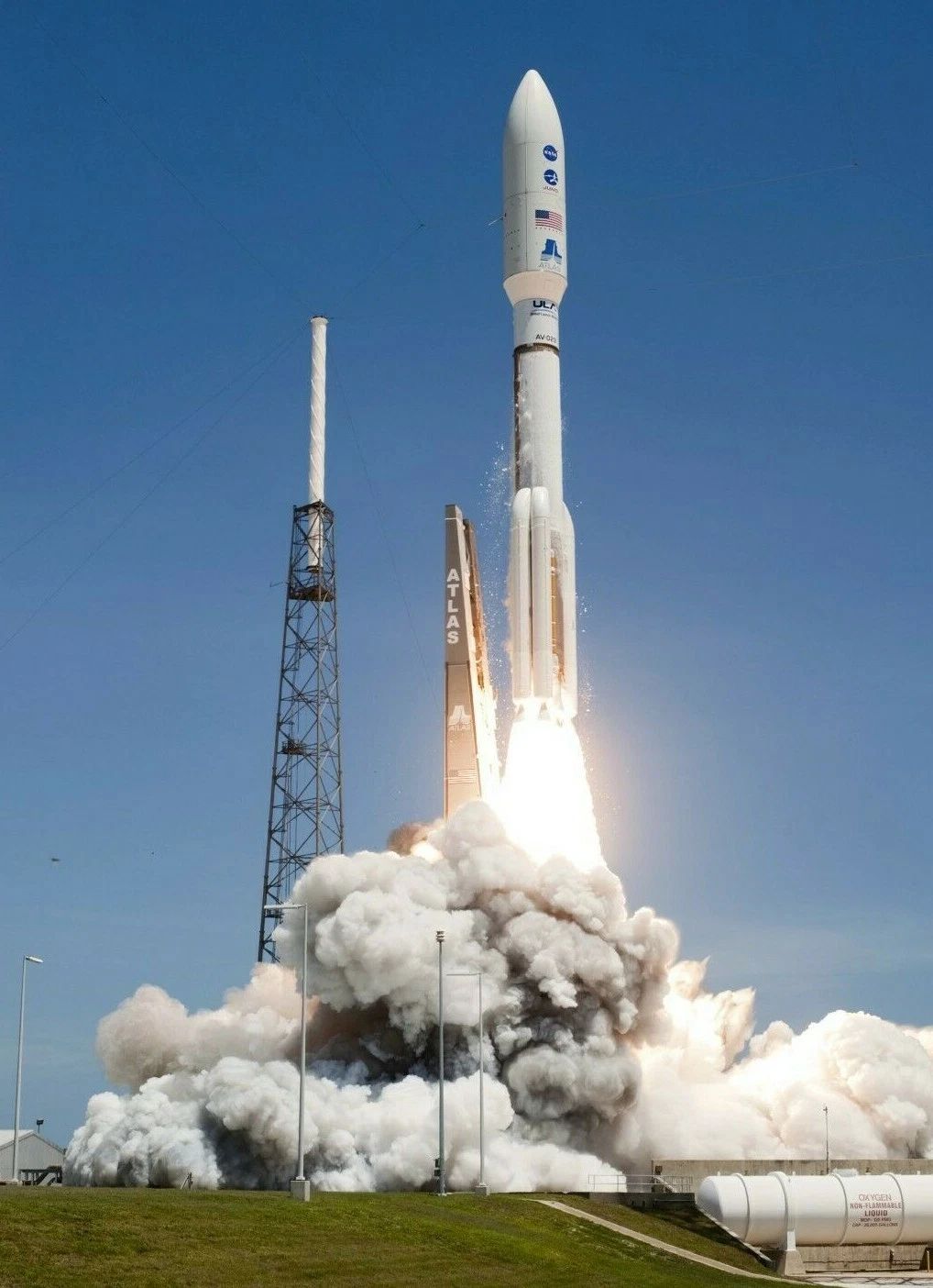 Atlas V 5 Rocket Launch Nasa Space X Picture Keychain Keychain Science Space