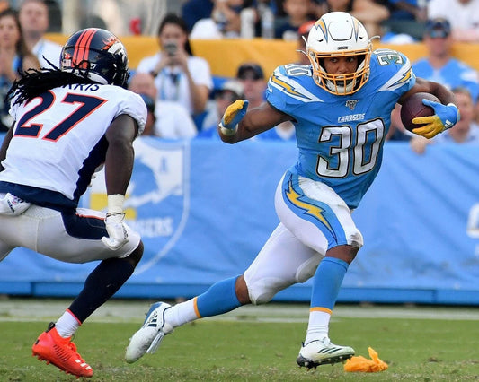 Austin Ekeler Magnet Los Angeles Chargers La Picture Football Nfl Vs Broncos