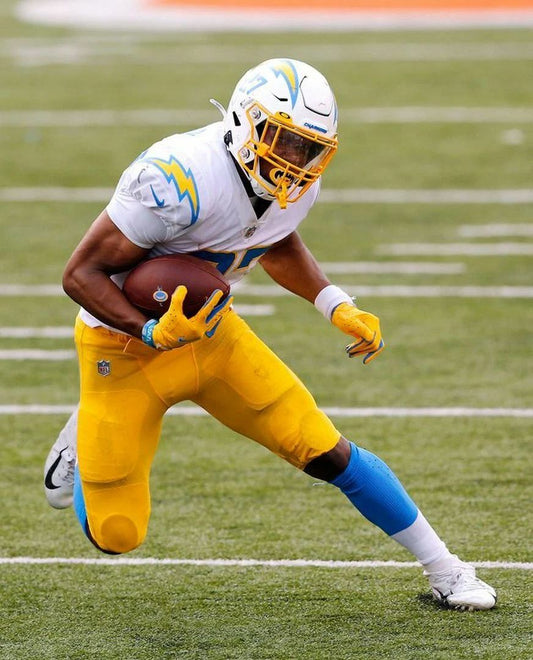 Austin Ekeler Photo Los Angeles Chargers La Picture Nfl Football Open Field