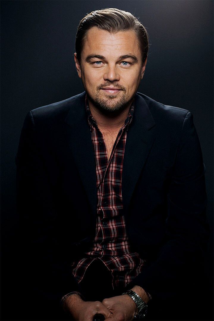 Actor Artist Leonardo Dicaprio In Black Jacket Wall Home Decor Poster