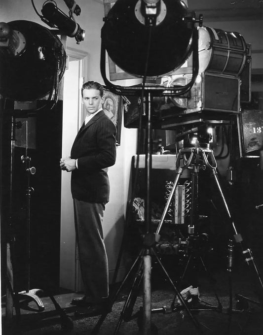 Actor Douglas Fairbanks Jr Movie Studio Classic Retro Picture Keychain