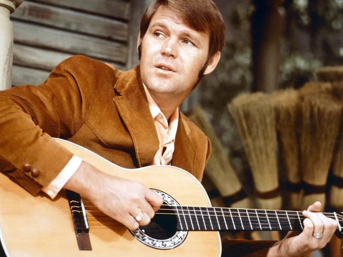 Actor & Musician Glen Campbell W Guitar Picture Keychain Print