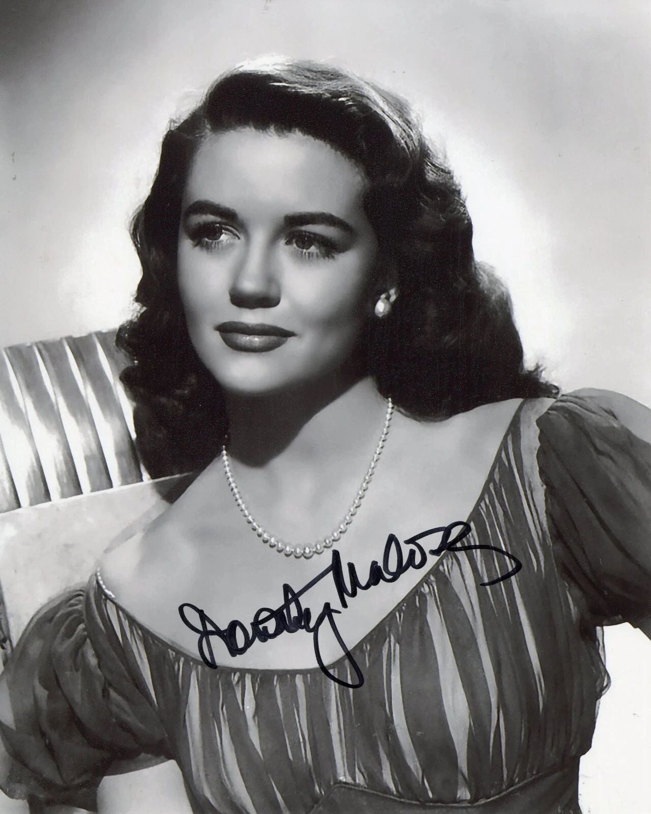 Actress Dorothy Malone Facsimile Autograph Picture Keychain Reprint Print
