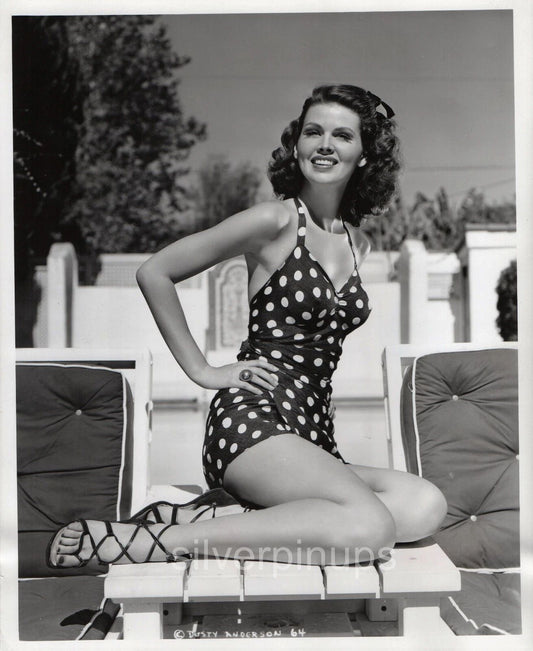 Actress Dusty Anderson Classic Pin Up Picture Magnet Magnet Print
