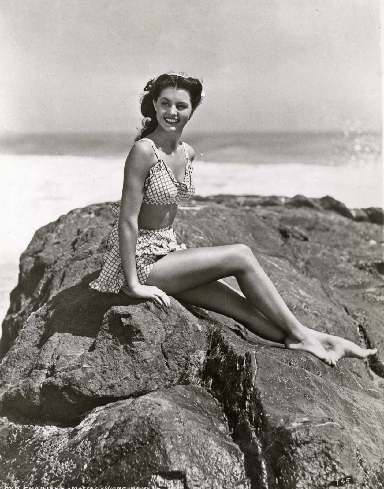 Actress & Dancer Cyd Charisse Pin Up Publicity Picture Keychain Banner Print