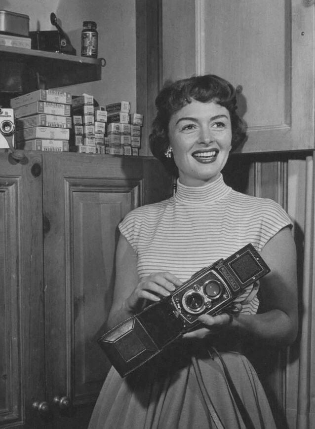 Actress Donna Reed W 16Mm Movie Camera Old Keychain Picture Keychain Hollywood
