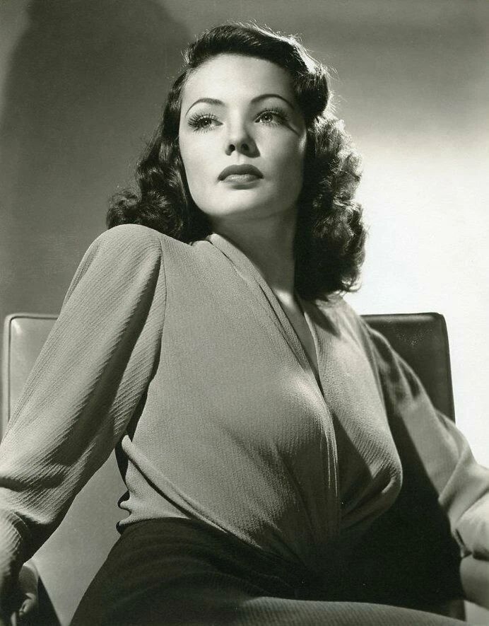 Actress Gene Tierney Retro Classic Vintage Picture Keychain