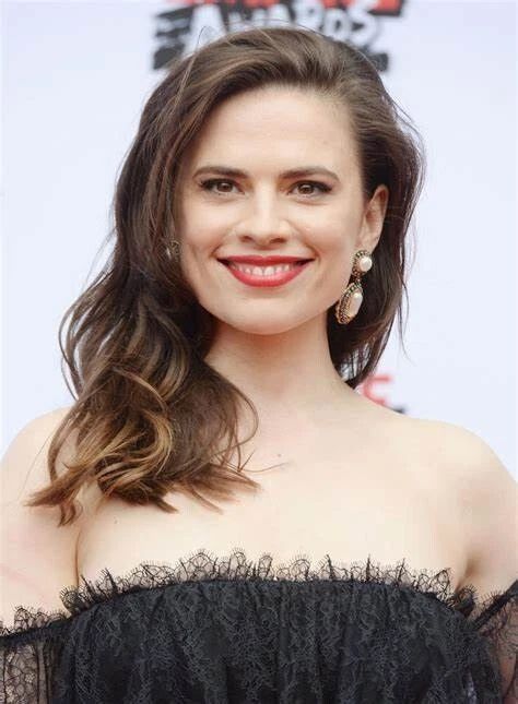 Actress Hayley Atwell Classic Publicity Picture 11 Keychain Keychain Print 6X8